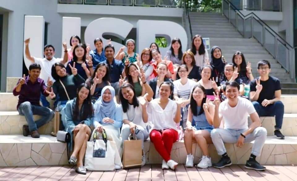 Migrant-Photographers-Exhibition-at-NUS.jpg