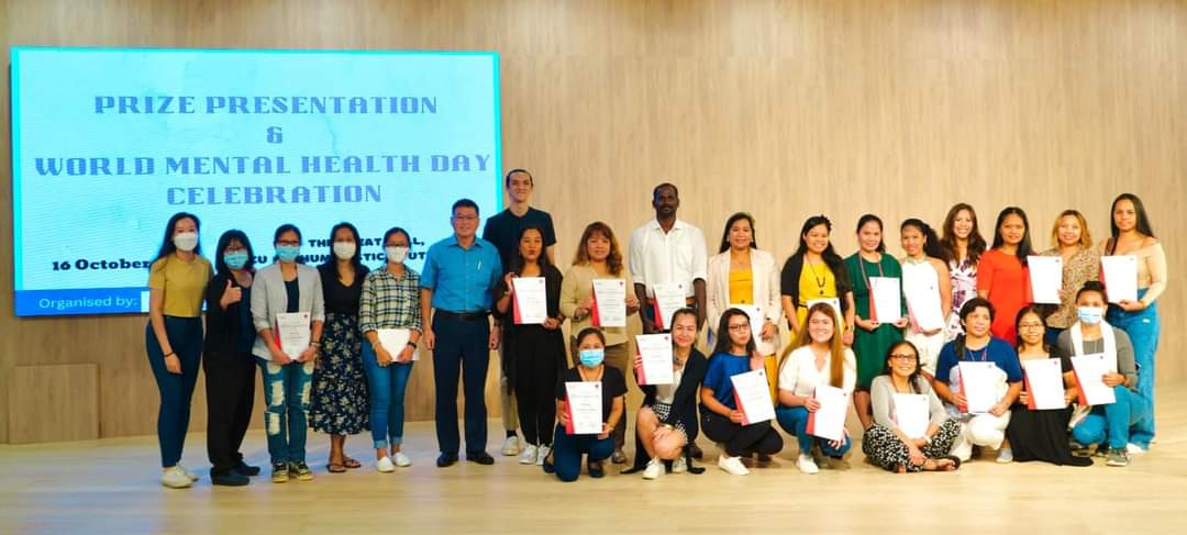 PrizePresentationandWorldMentalHealthDayCeleb2.jpg